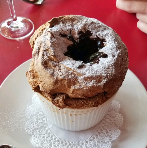 Meet your Posher, Vanessa - Picture 1 of 1